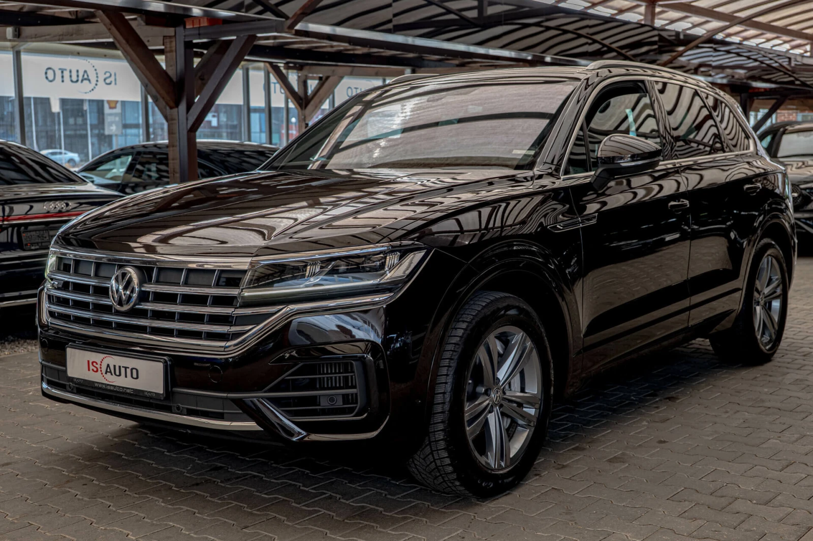 VW Touareg 4.0TDI/Rline/Обдухване/Камера/4Motion/Амбиент - изображение 3
