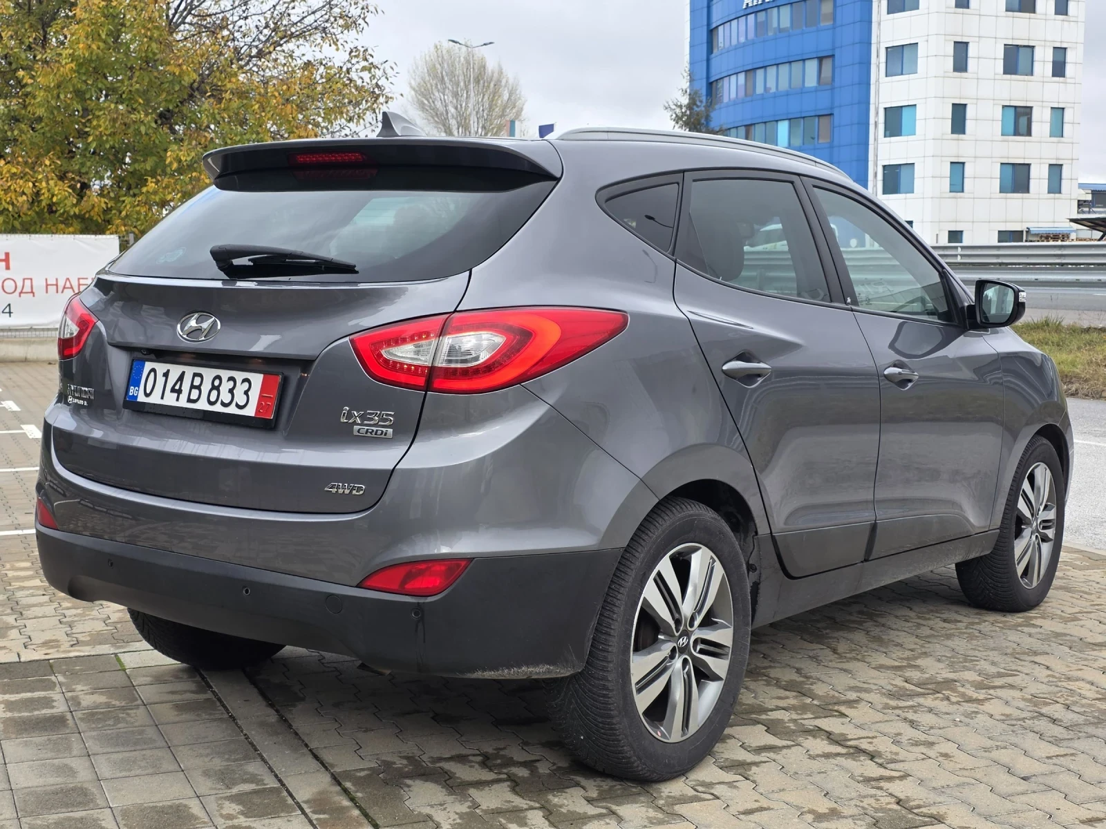 Hyundai IX35 2.0crdi 4x4 140000km - изображение 4