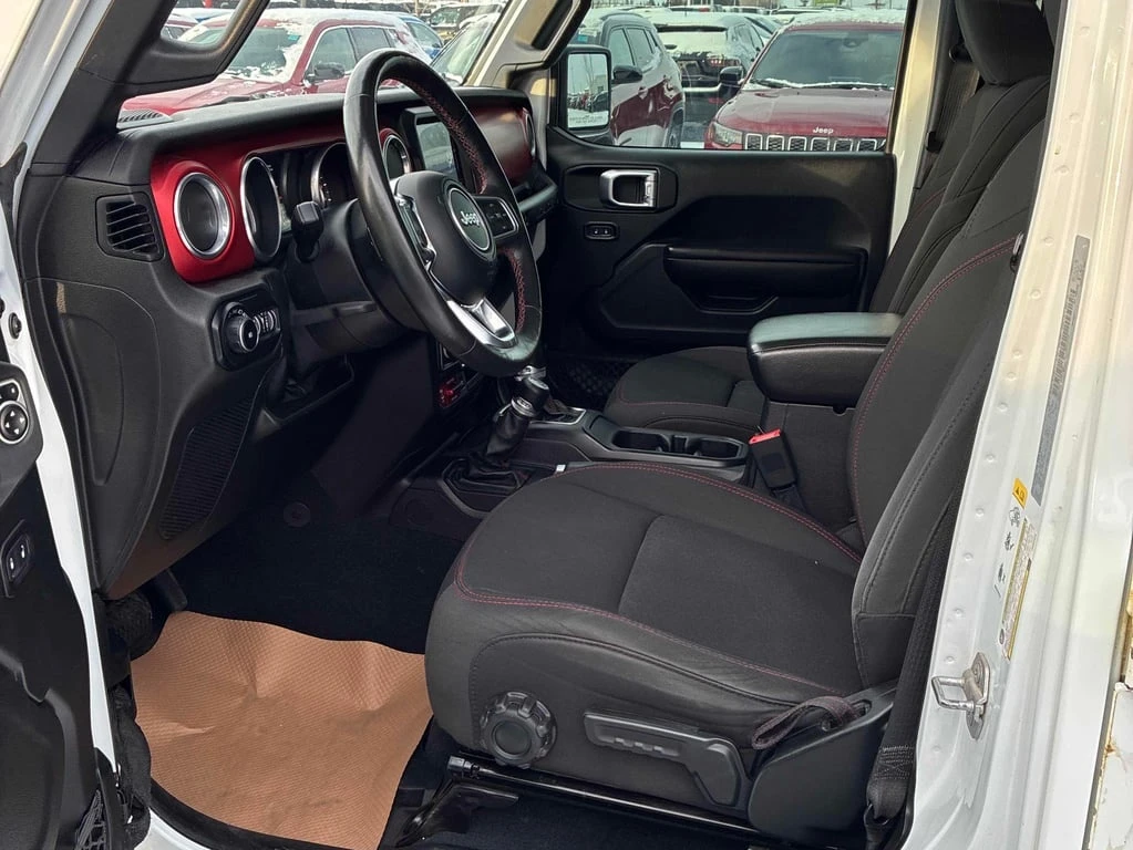 Jeep Wrangler 2018 Rubicon * CARFAX * БЕЗ ПЪРВОНАЧАЛНА ВНОСКА - изображение 8