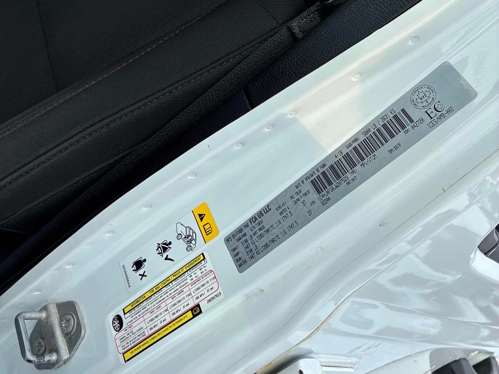 Jeep Wrangler 2018 Rubicon * CARFAX * ��� ������������ ������ | Mobile.bg � ����������� 15