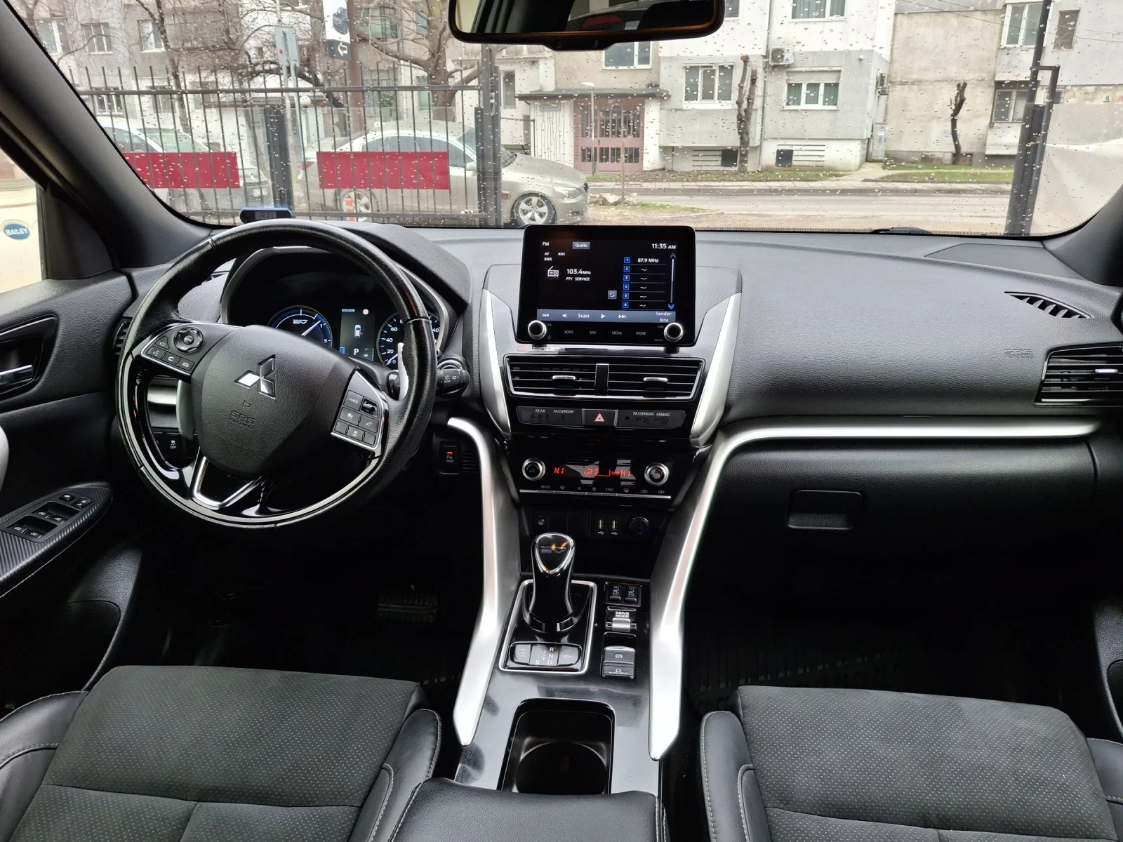 Mitsubishi Eclipse Cross 2.4 PHEV 4х4 - изображение 10