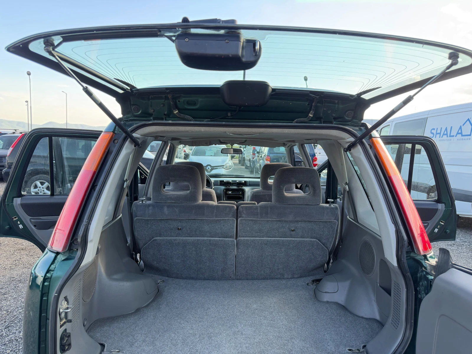 Honda Cr-v 2.0 GAZ ГЪРЦИЯ , снимка 13 - Автомобили и джипове - 54360836