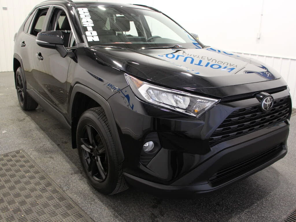 Toyota Rav4 XLE AWD* DISTRONIC* КАМЕРА* ПОДГРЕВ* ШИБИДАХ* 