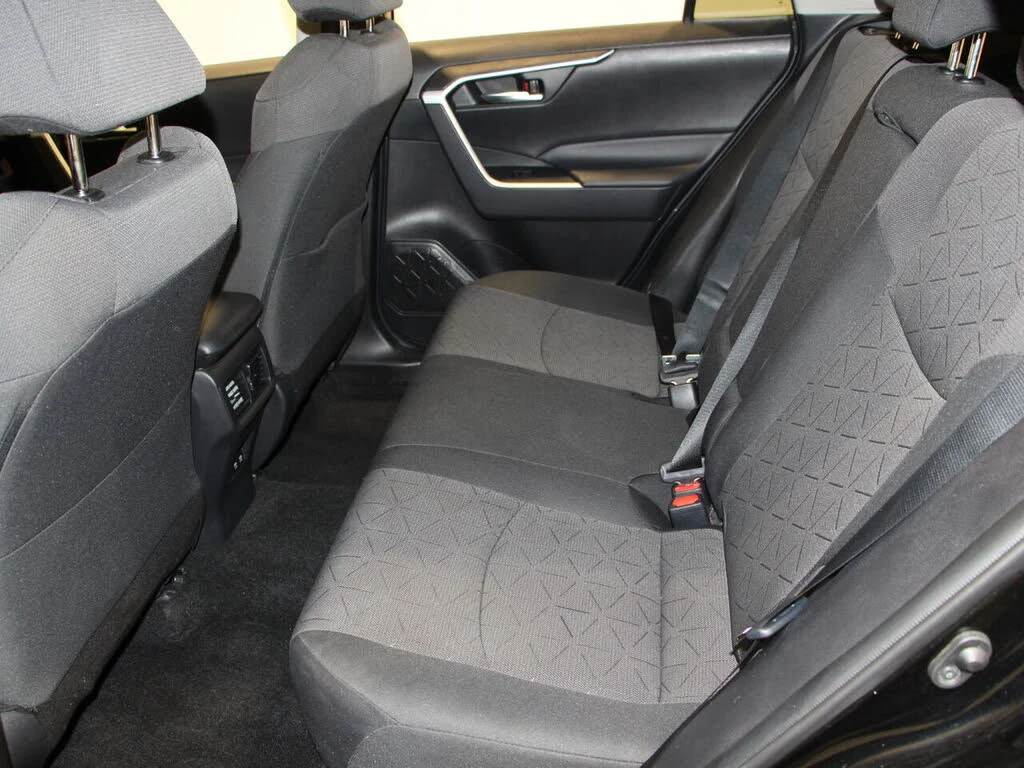 Toyota Rav4 XLE AWD* DISTRONIC* КАМЕРА* ПОДГРЕВ* ШИБИДАХ* , снимка 11 - Автомобили и джипове - 55046495