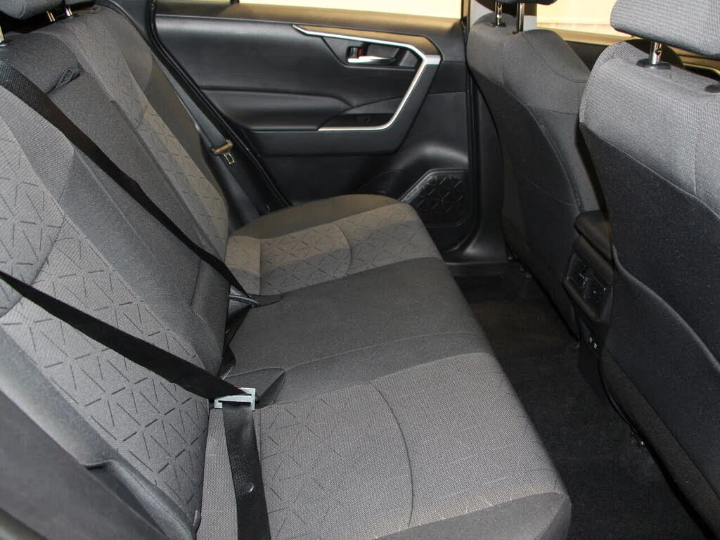 Toyota Rav4 XLE AWD* DISTRONIC* КАМЕРА* ПОДГРЕВ* ШИБИДАХ* , снимка 12 - Автомобили и джипове - 55046495