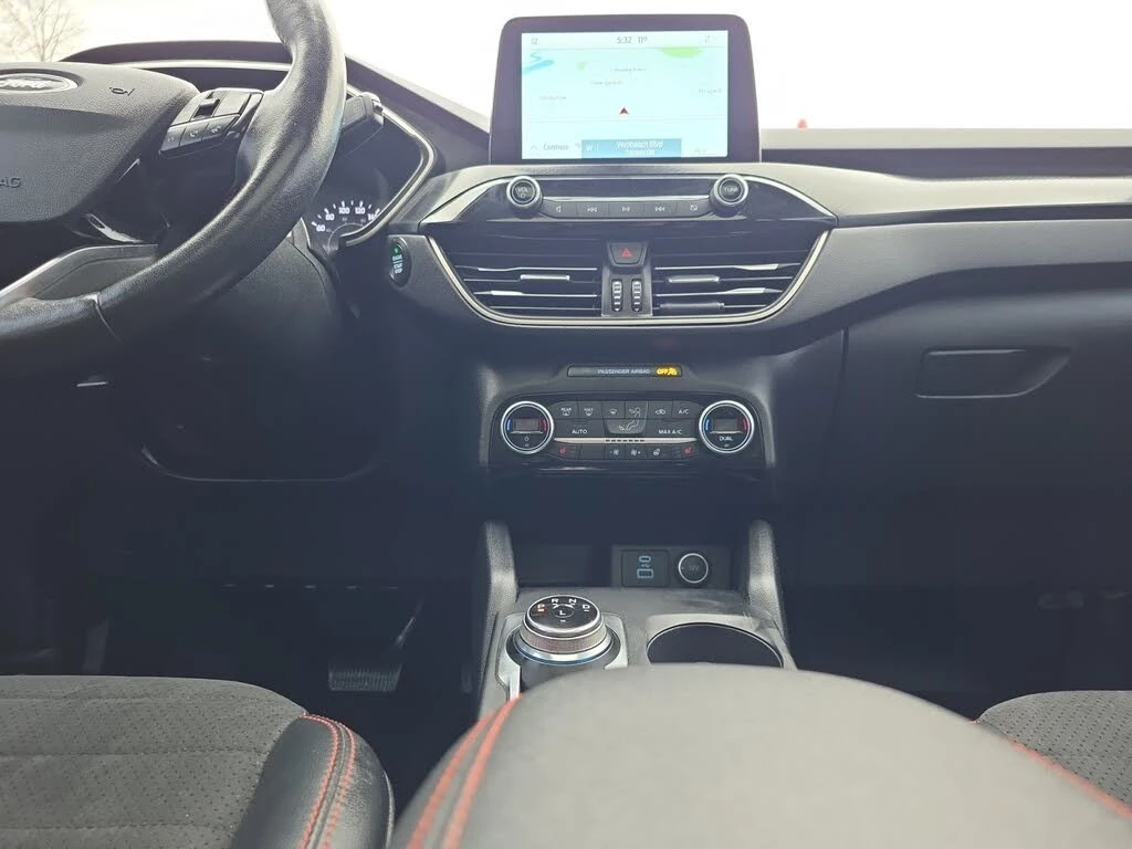 Ford Escape SEL AWD, снимка 11 - Автомобили и джипове - 55436145