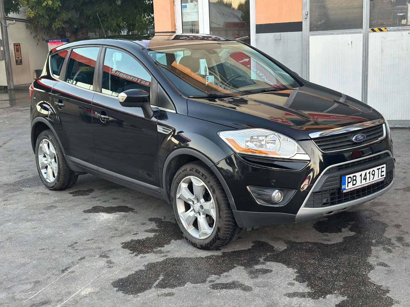 Ford Kuga 2.0TDCI, снимка 4 - Автомобили и джипове - 55964537