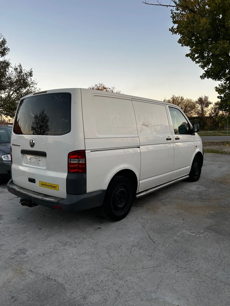 VW T5 1.9TDI, снимка 4 - Бусове и автобуси - 47724128