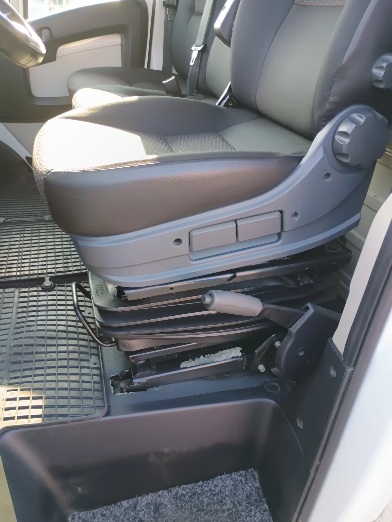 Citroen Jumper 2.2 - изображение 6