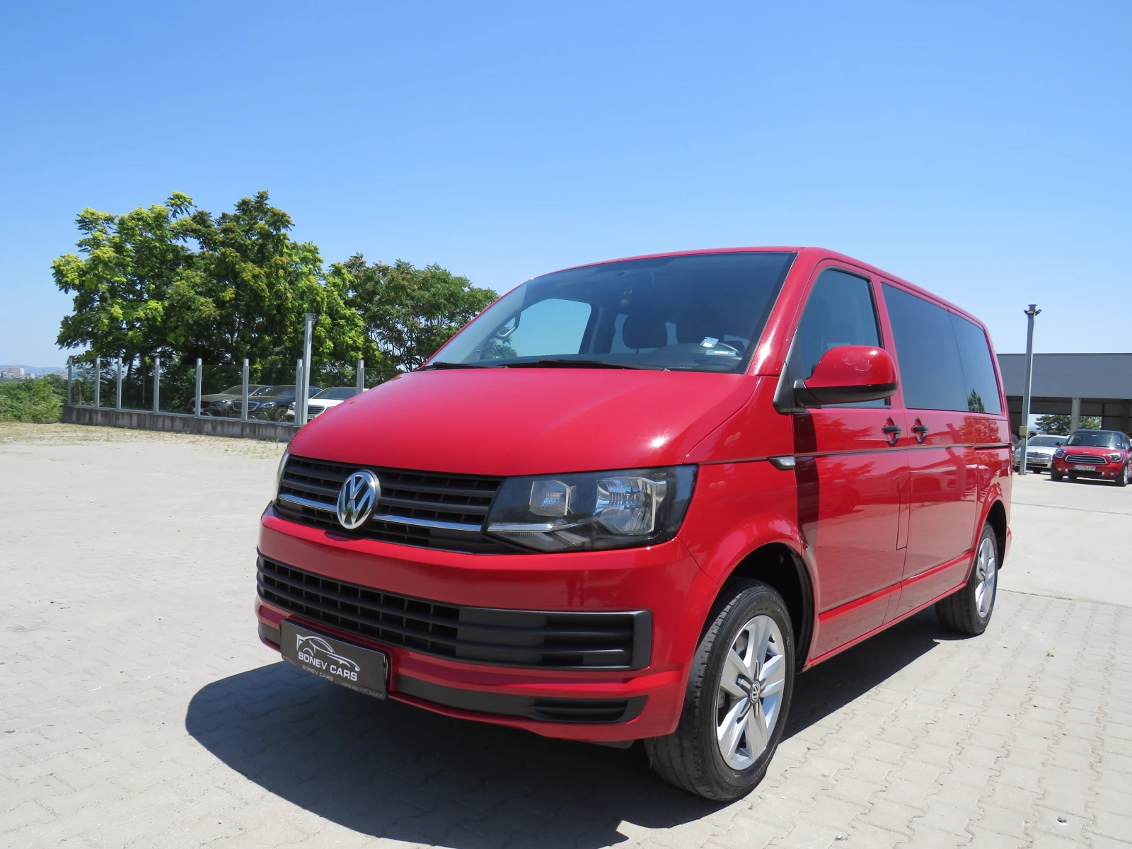 VW Transporter 2.0TDI РЪЧКА 8+ 1