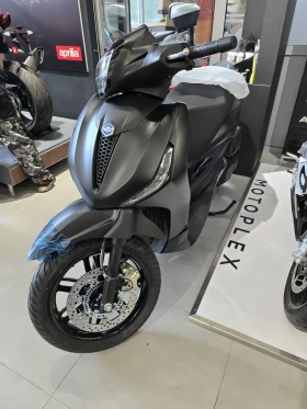 Piaggio Beverly Deep Black 400cc, снимка 9