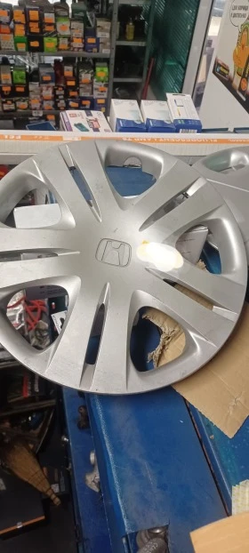 Оригинални тасове за HONDA 15,16 цола, снимка 2