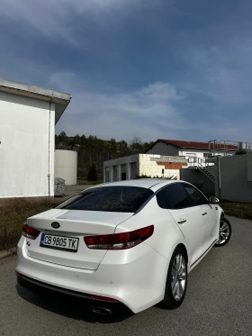 Kia K5, снимка 3