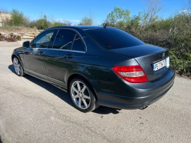 Mercedes-Benz C 320 AMG, снимка 3