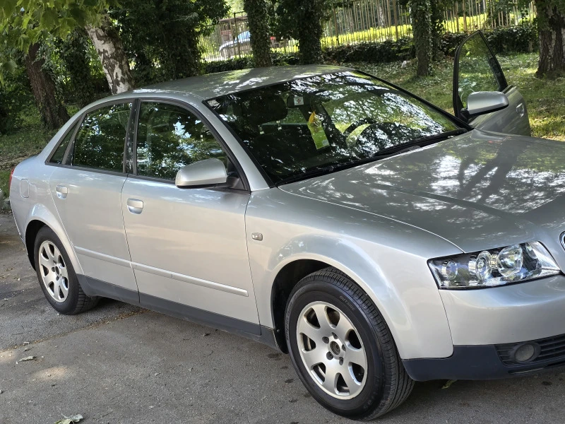 Audi A4, снимка 11 - Автомобили и джипове - 46294523