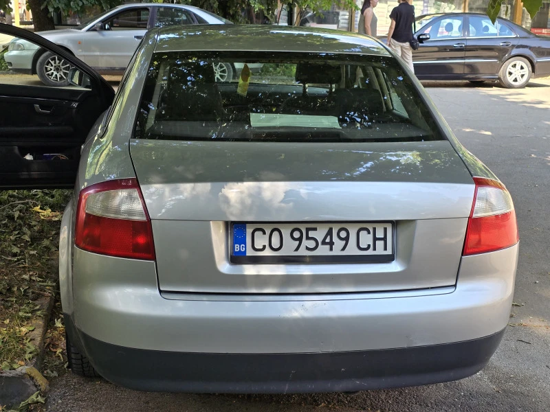 Audi A4, снимка 13 - Автомобили и джипове - 46294523