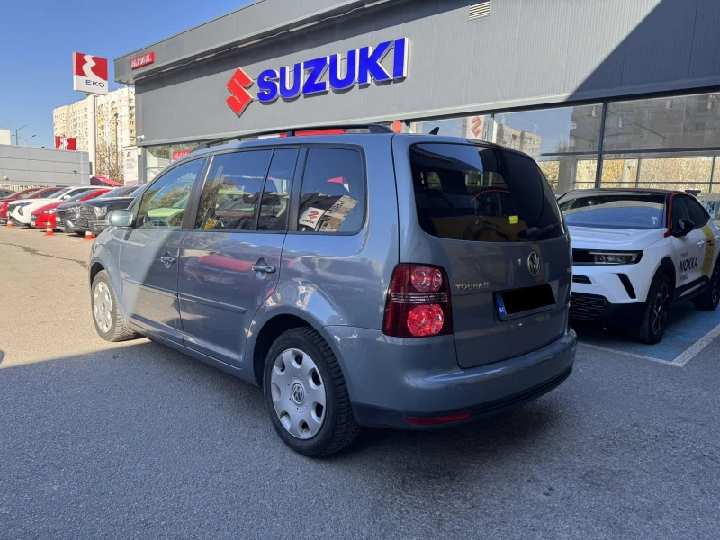 VW Touran 1.9TDI, снимка 3 - Автомобили и джипове - 47968151