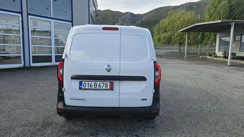 Renault Kangoo Е-tech Швейцария , снимка 6 - Автомобили и джипове - 51991340