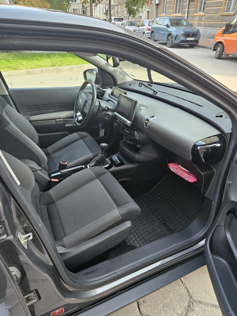 Citroen C4 Cactus, снимка 2 - Автомобили и джипове - 52081151