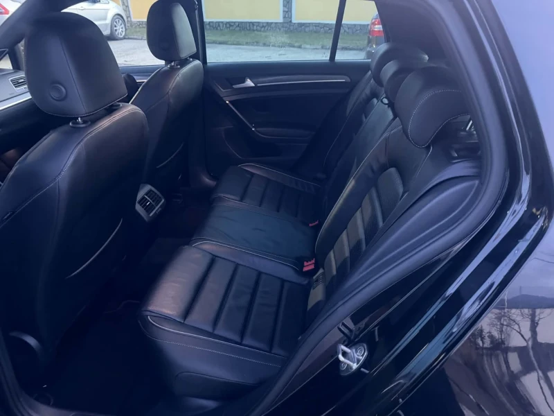 VW Golf 2.0 GTD 7.5 7G Tronic, снимка 10 - Автомобили и джипове - 53135708