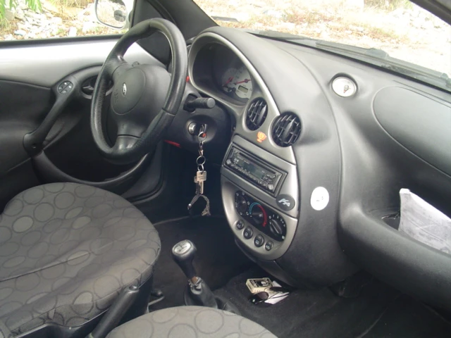 Ford Ka 1, 3 I, снимка 13 - Автомобили и джипове - 47207095