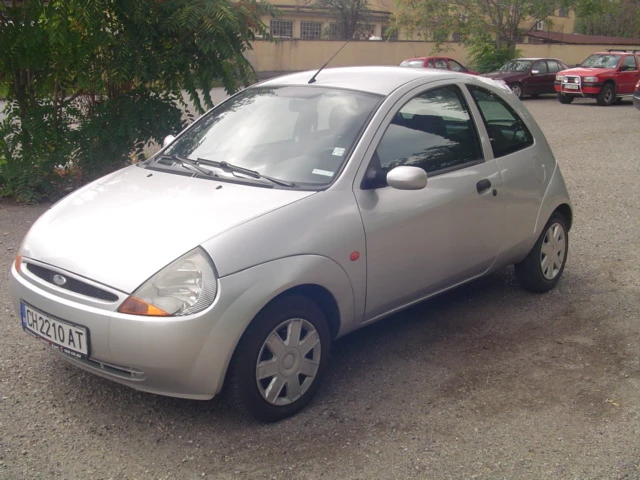 Ford Ka 1, 3 I, снимка 1 - Автомобили и джипове - 47207095