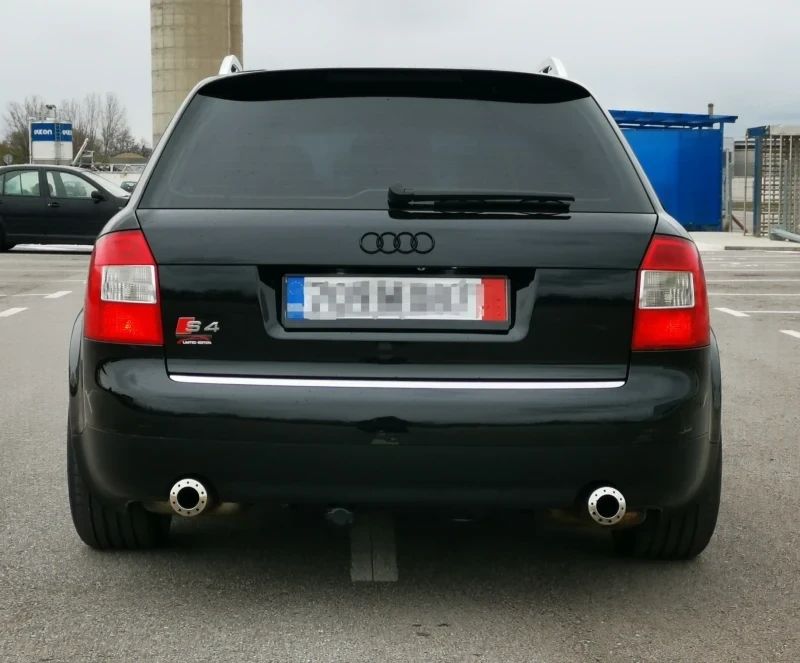 Audi A4 1.8i Turbo Уникат!  - изображение 6