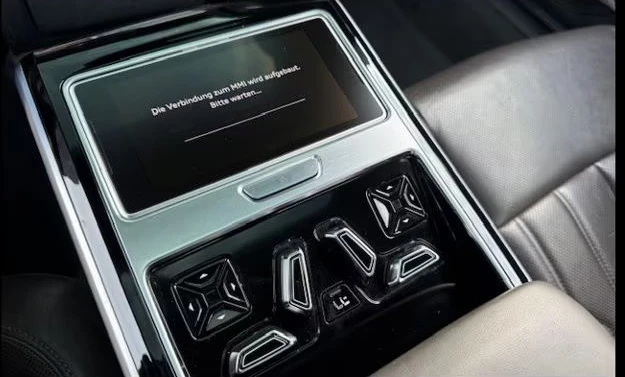 Audi A8 50/286HP/LONG/SLINE/PANO/HUD360/MASS/TV/B&O/143z, снимка 15 - Автомобили и джипове - 53820242