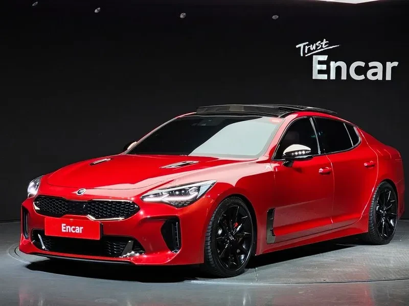 Kia Stinger 2.0T 2WD PLATINUM