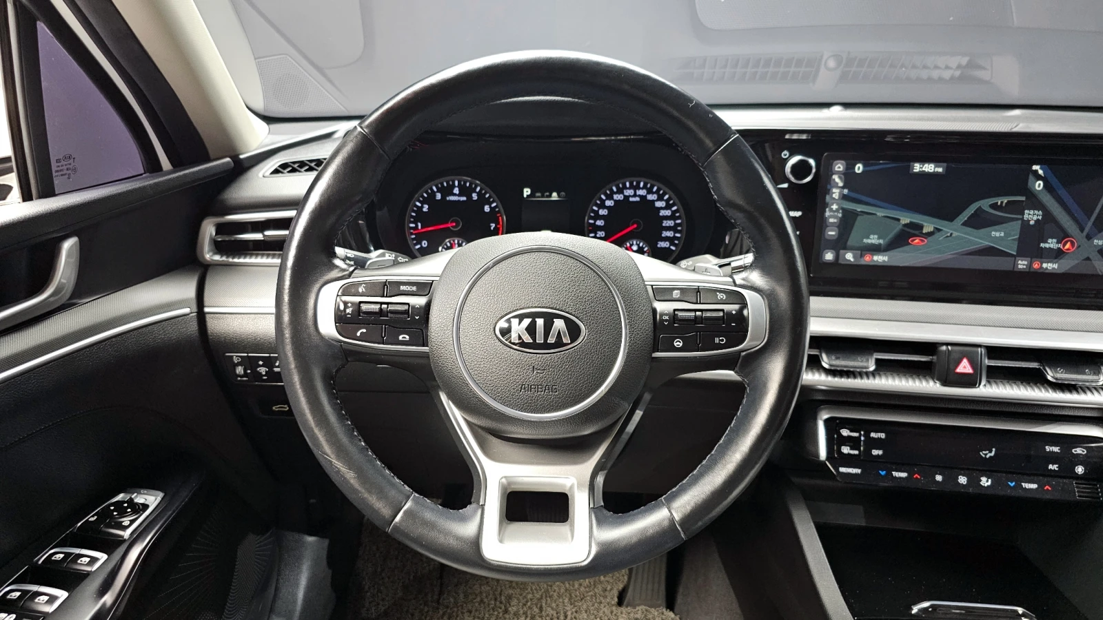 Kia K5 2.0LPI TRENDY | Mobile.bg   12