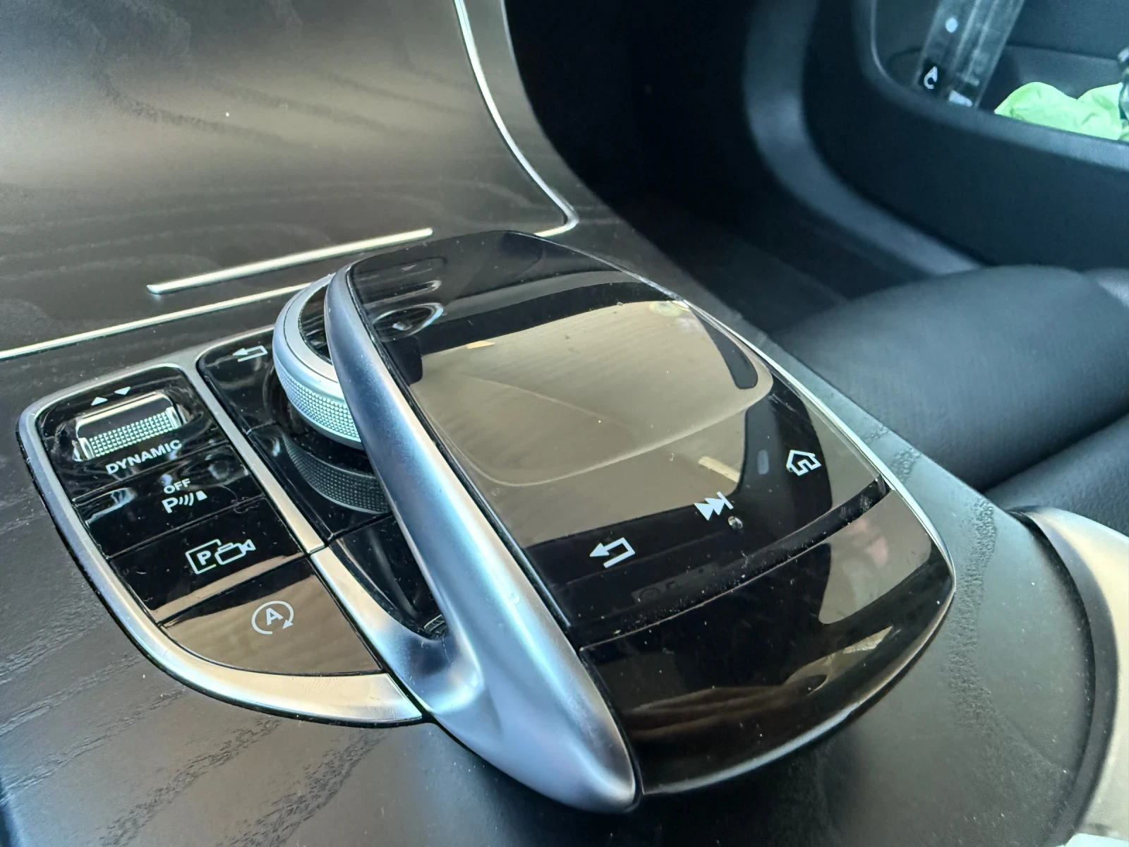 Mercedes-Benz C 220 2020г* FACE* LED* Панорама | Mobile.bg — изображение 13