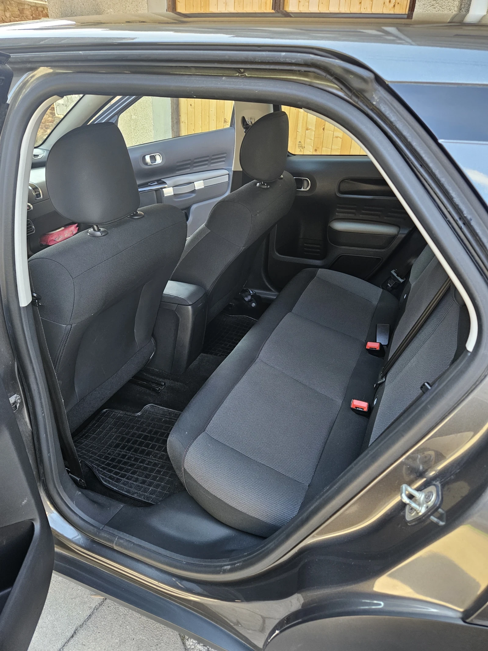 Citroen C4 Cactus  - изображение 3