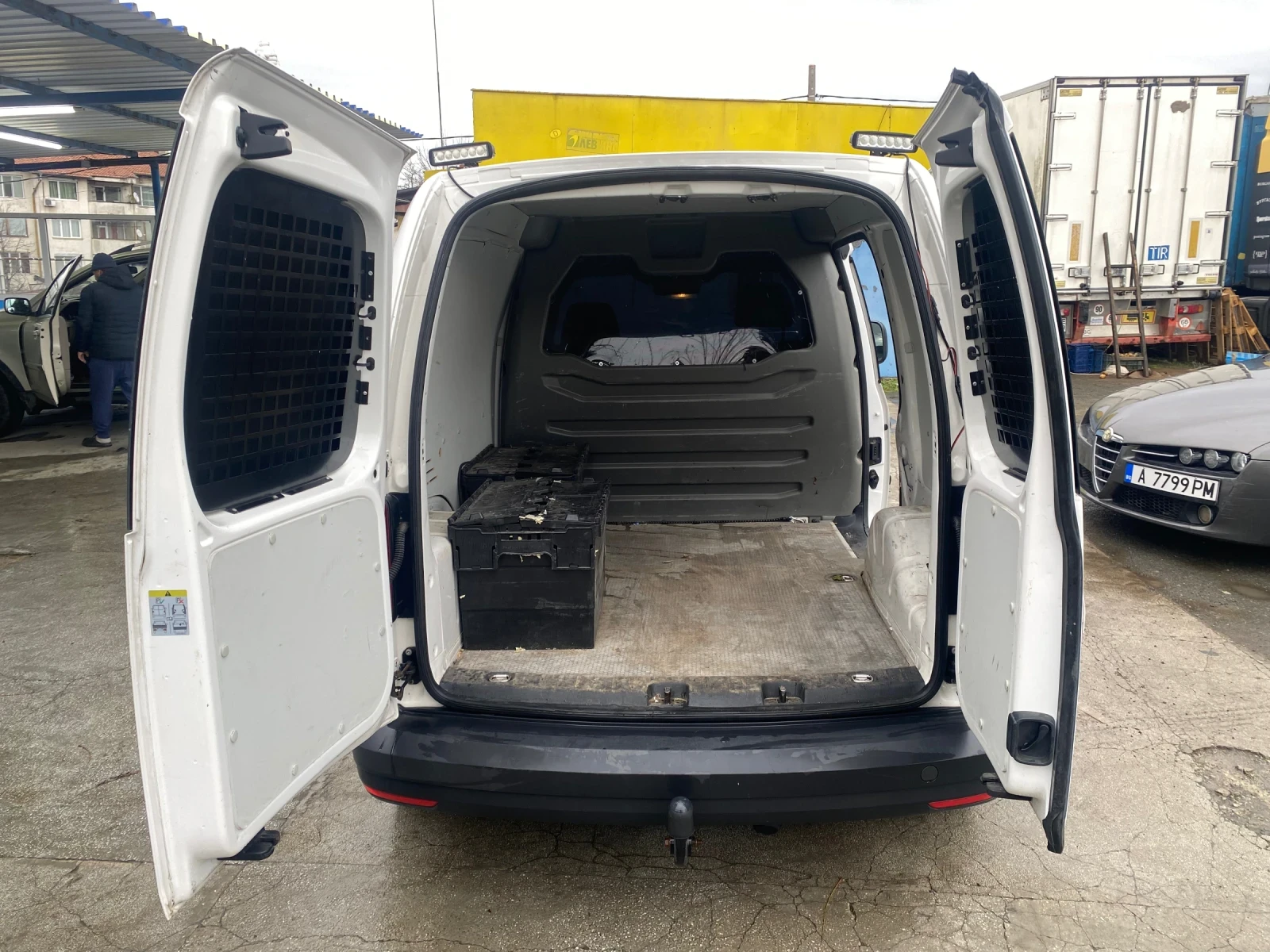 VW Caddy ��������� | Mobile.bg � ����������� 12