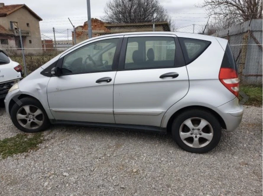 Mercedes-Benz A 180  - изображение 2