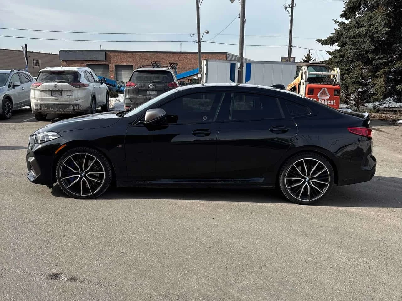 BMW 235 M235i XDRIVE GRAN COUPE * ДИСТРОНИК* HEAD UP* , снимка 3 - Автомобили и джипове - 53706212