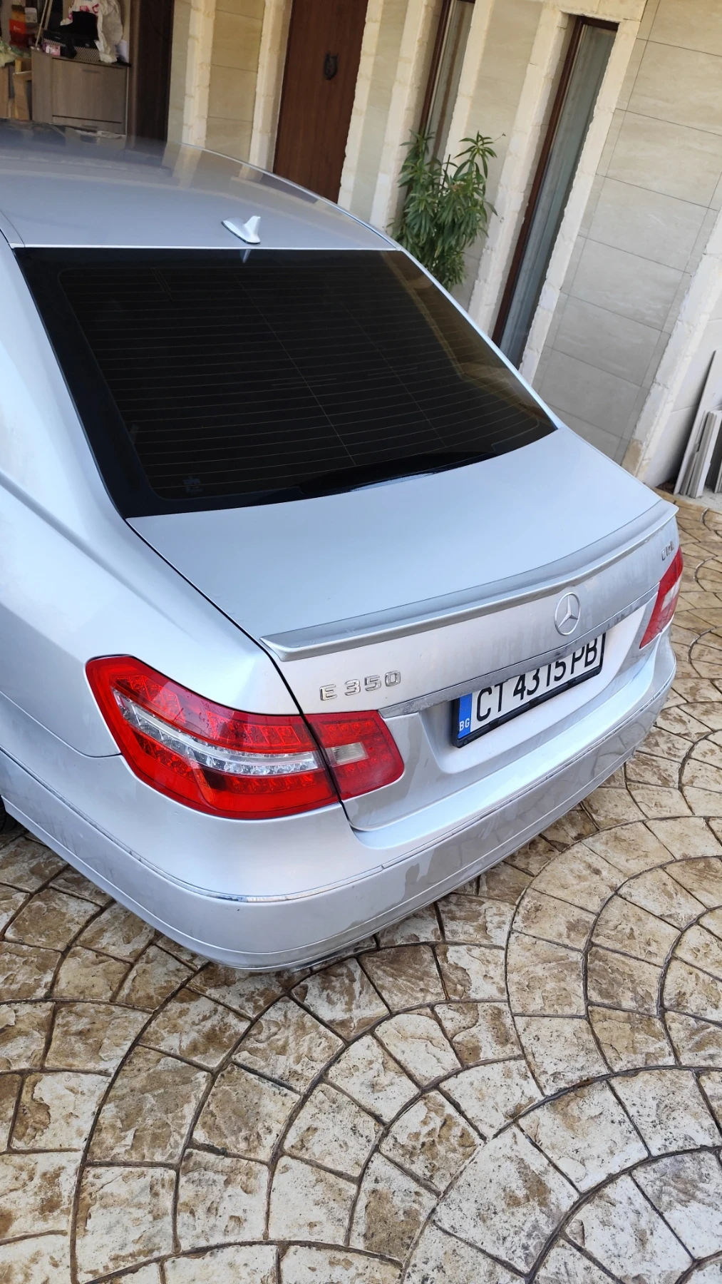 Mercedes-Benz E 350, снимка 2 - Автомобили и джипове - 53950882