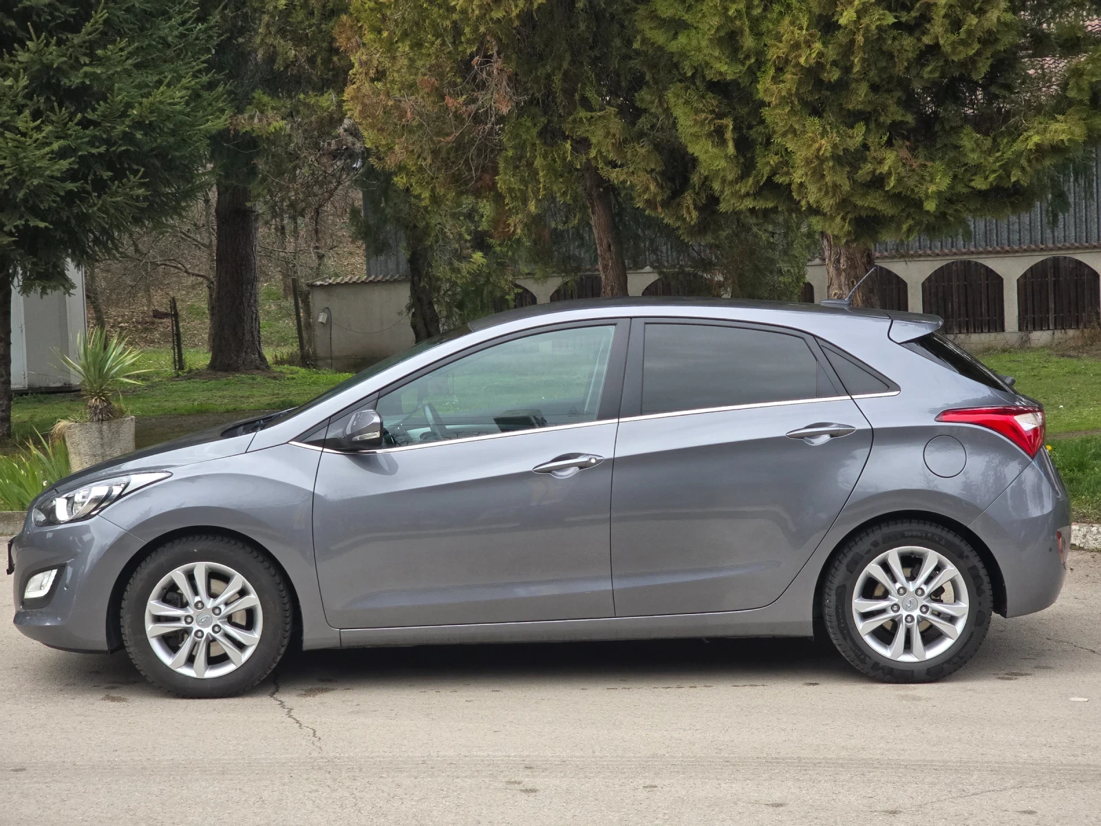 Hyundai I30 1.6CRDI ШВЕЙЦАРИЯ , снимка 8 - Автомобили и джипове - 53975622