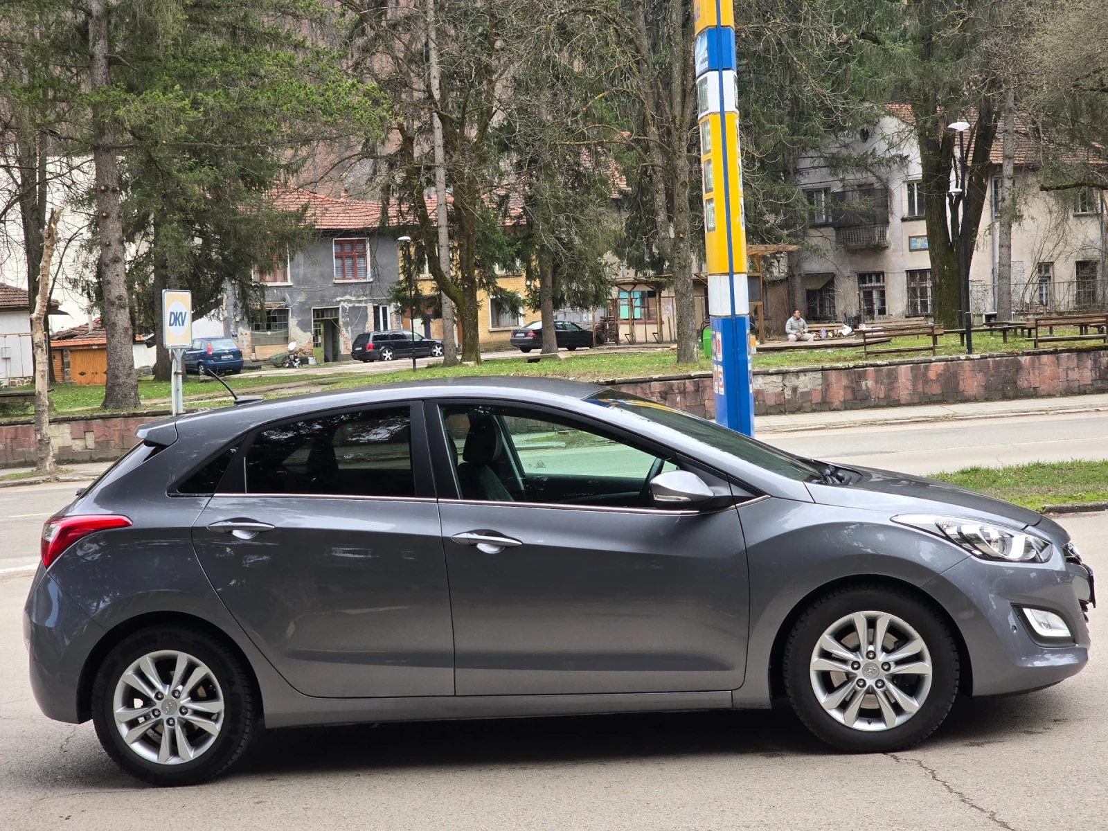Hyundai I30 1.6CRDI ШВЕЙЦАРИЯ , снимка 4 - Автомобили и джипове - 53975622