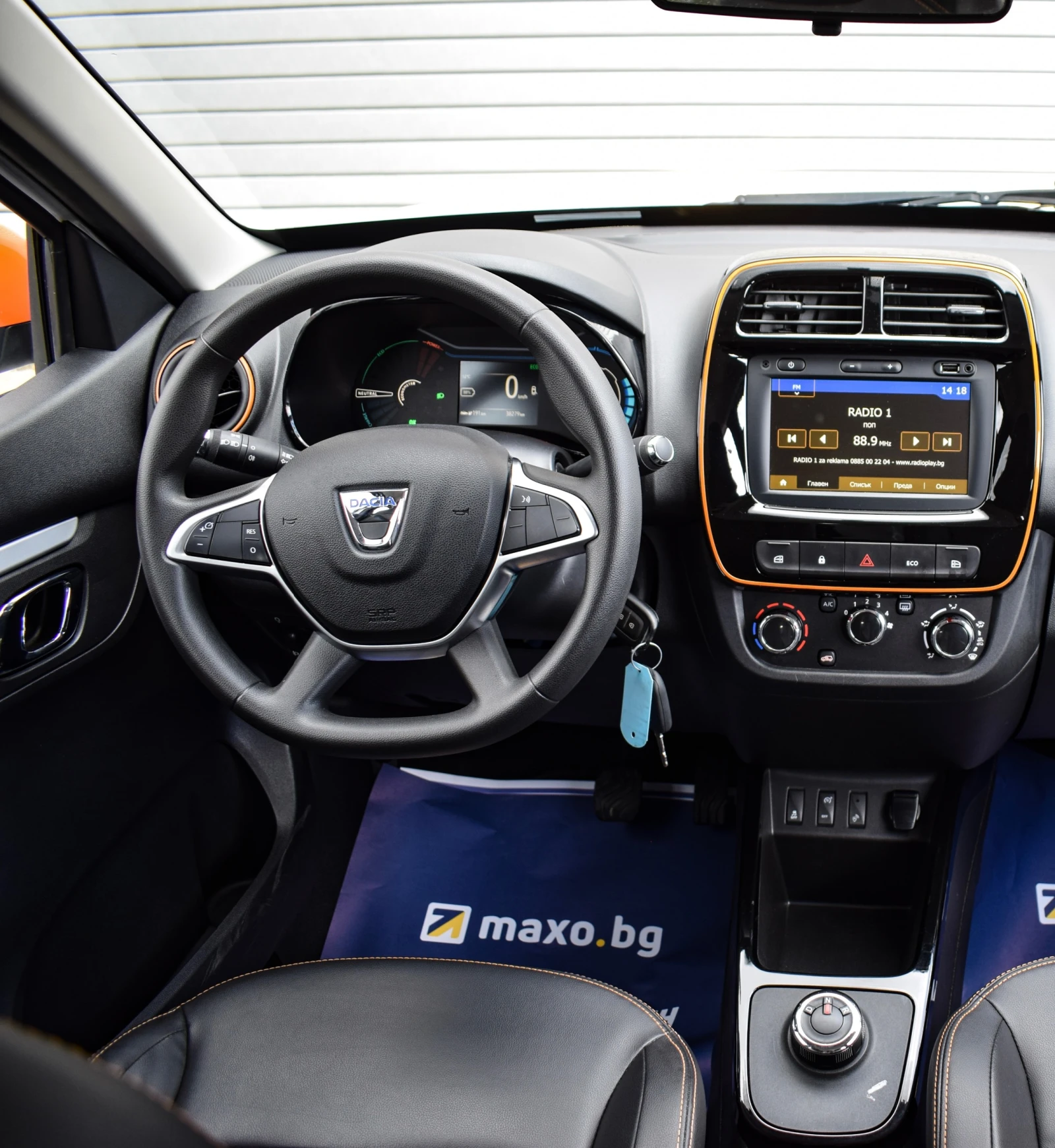 Dacia Spring ELECTIC АВТОМАТИК / КОЖА / КАМЕРА, снимка 9 - Автомобили и джипове - 54010974