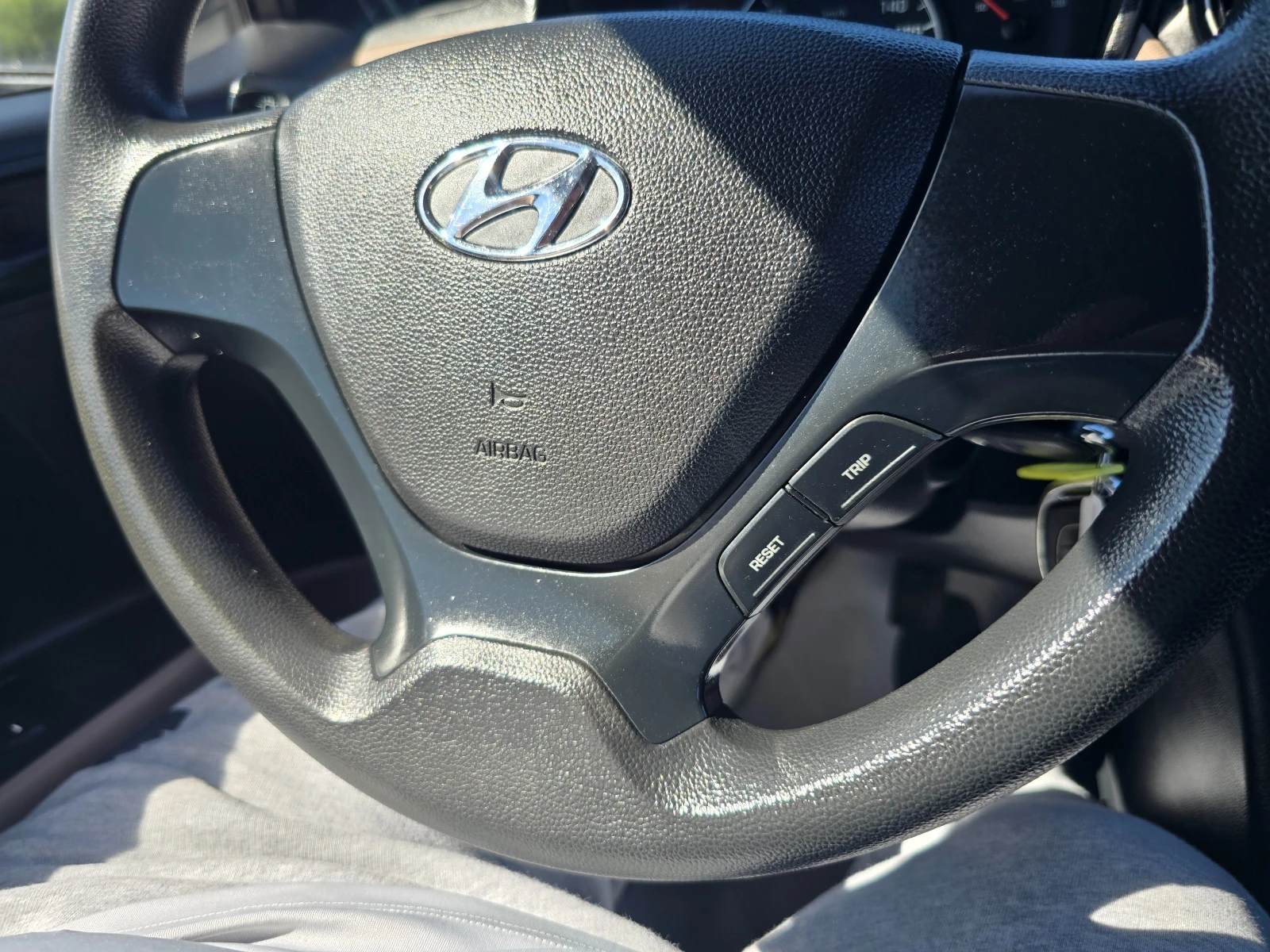 Hyundai I10 1.0I-70K.C-EURO6B-FACE | Mobile.bg � ����������� 17