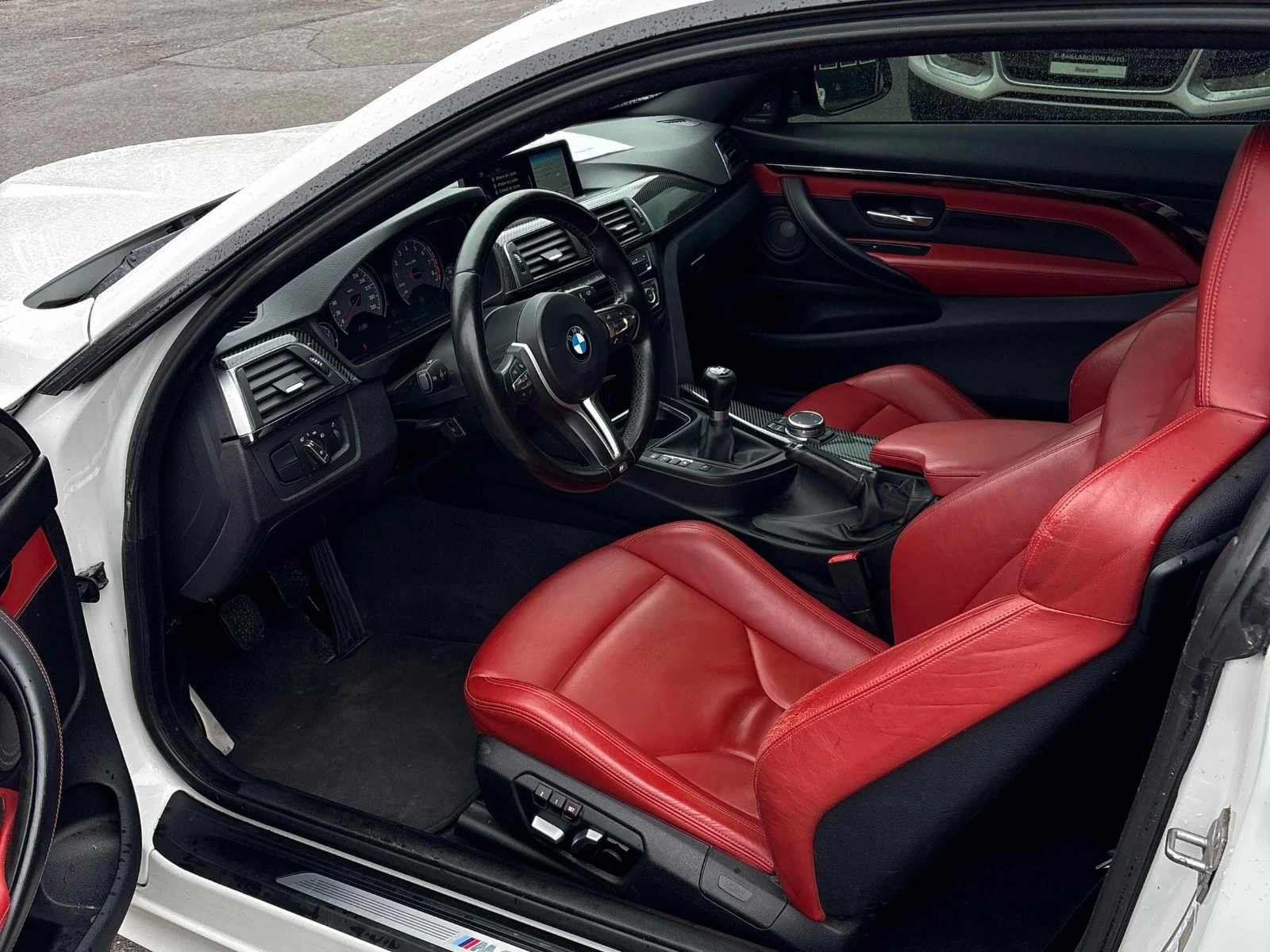 BMW M4 РЪЧКА* CARBON* 360* HEADUP, снимка 9 - Автомобили и джипове - 54558016