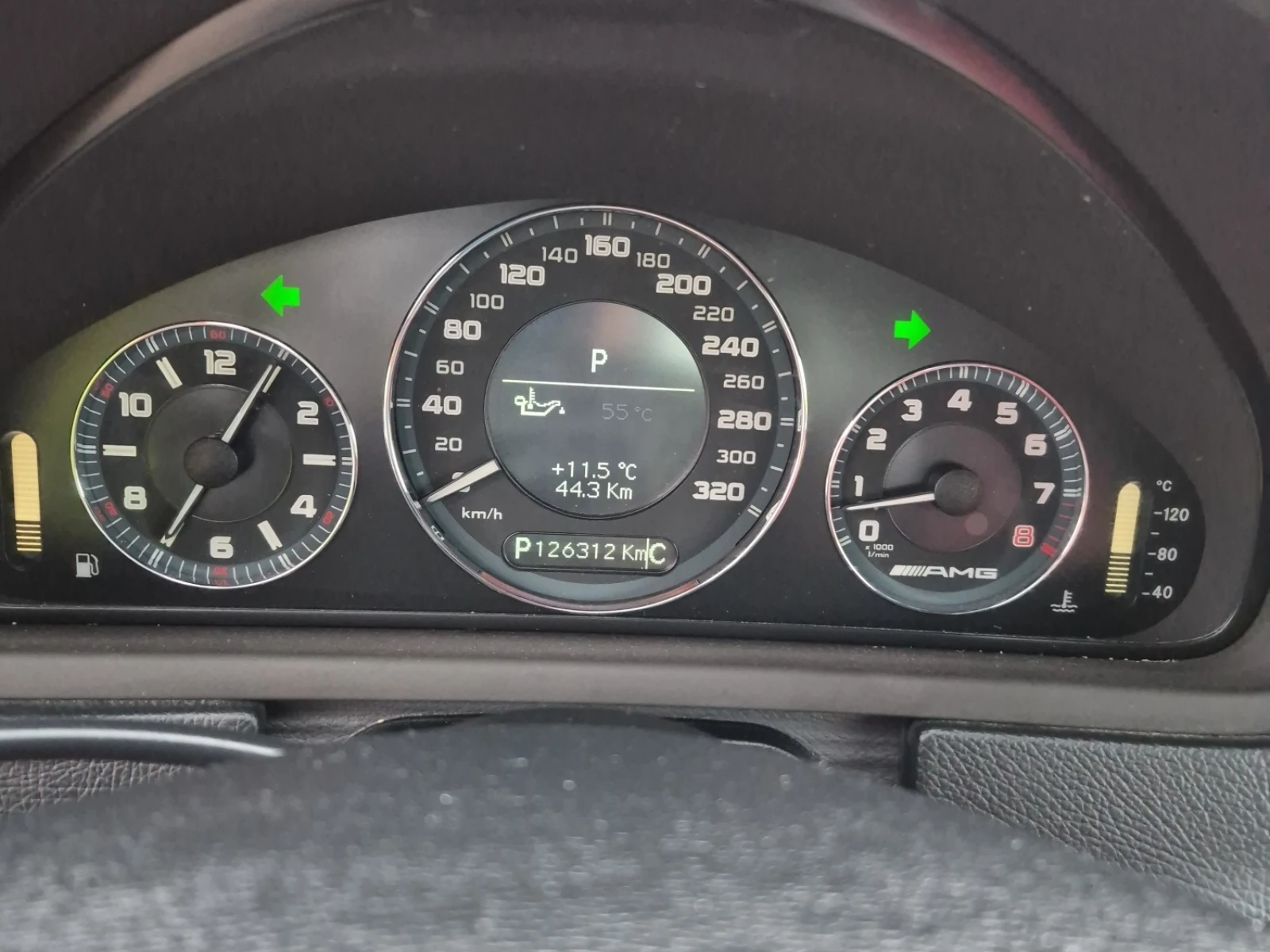 Mercedes-Benz CLK 63 AMG Cabriolet, снимка 11 - Автомобили и джипове - 54577408
