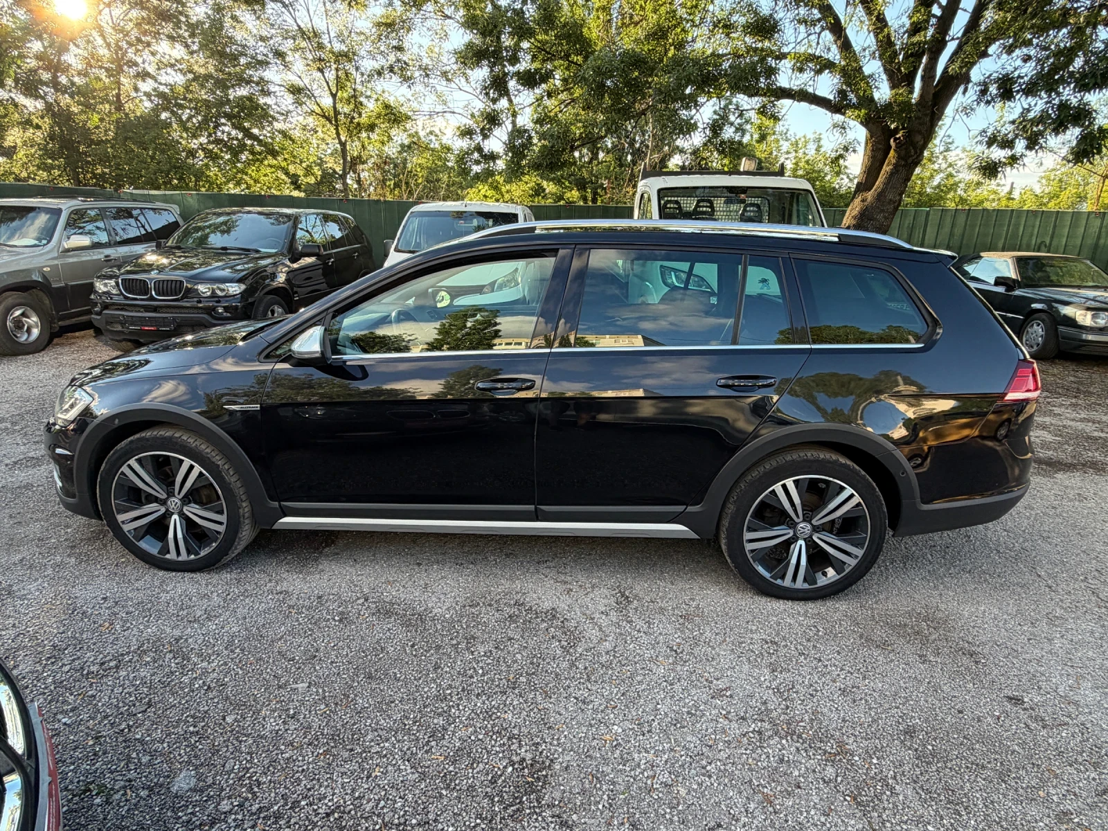 VW Golf ALLTRACK 1.8TSI 4x4 DSG VIRTUAL , снимка 6 - Автомобили и джипове - 54801061