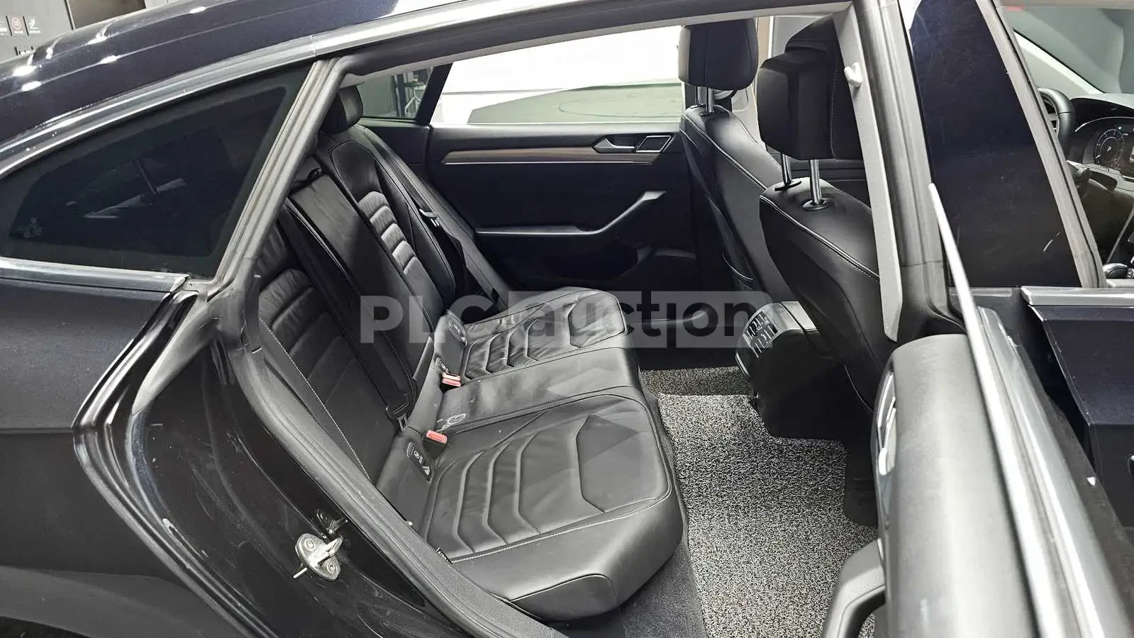 VW Arteon PRESTIGE /360/PANORAMA/ПОДГРЕВ/ОБДУХВАНЕ/, снимка 11 - Автомобили и джипове - 55156625
