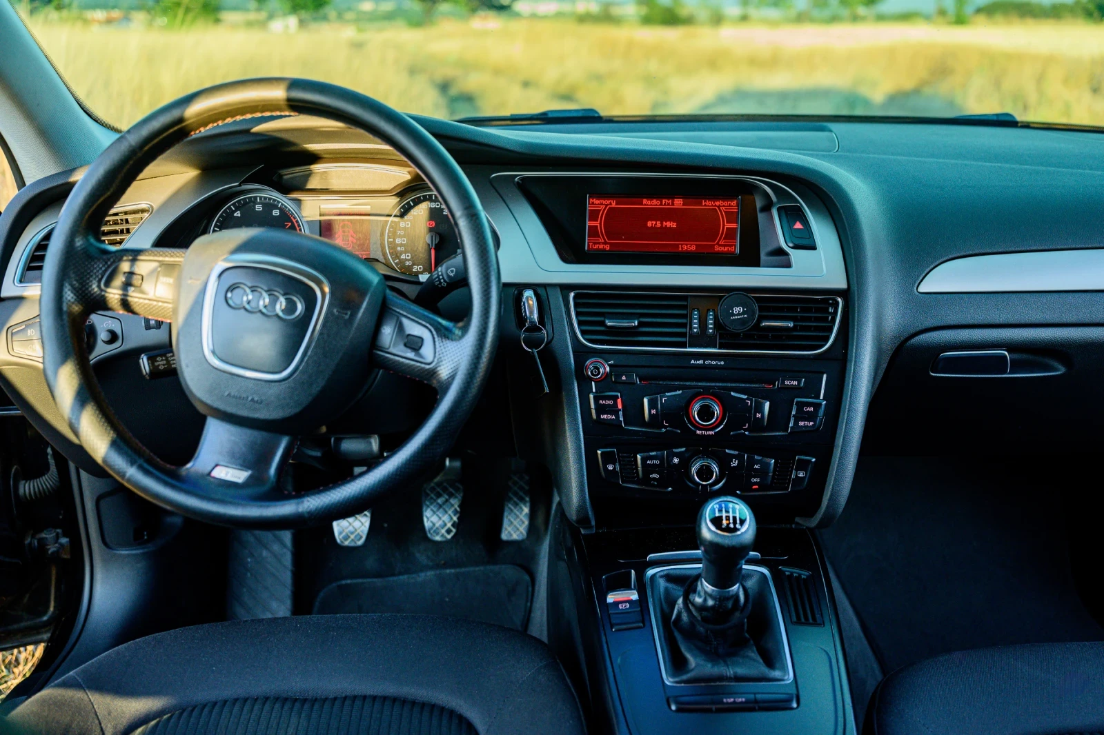 Audi A4 B8, снимка 9 - Автомобили и джипове - 55523143