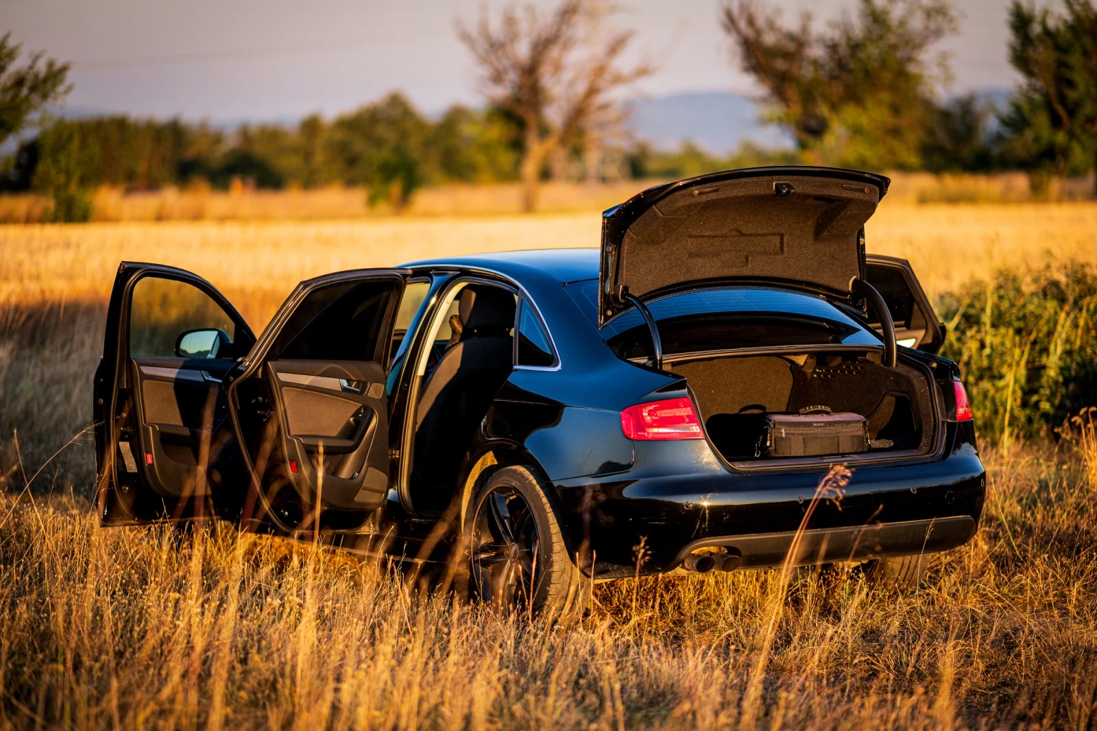 Audi A4 B8, снимка 6 - Автомобили и джипове - 55523143