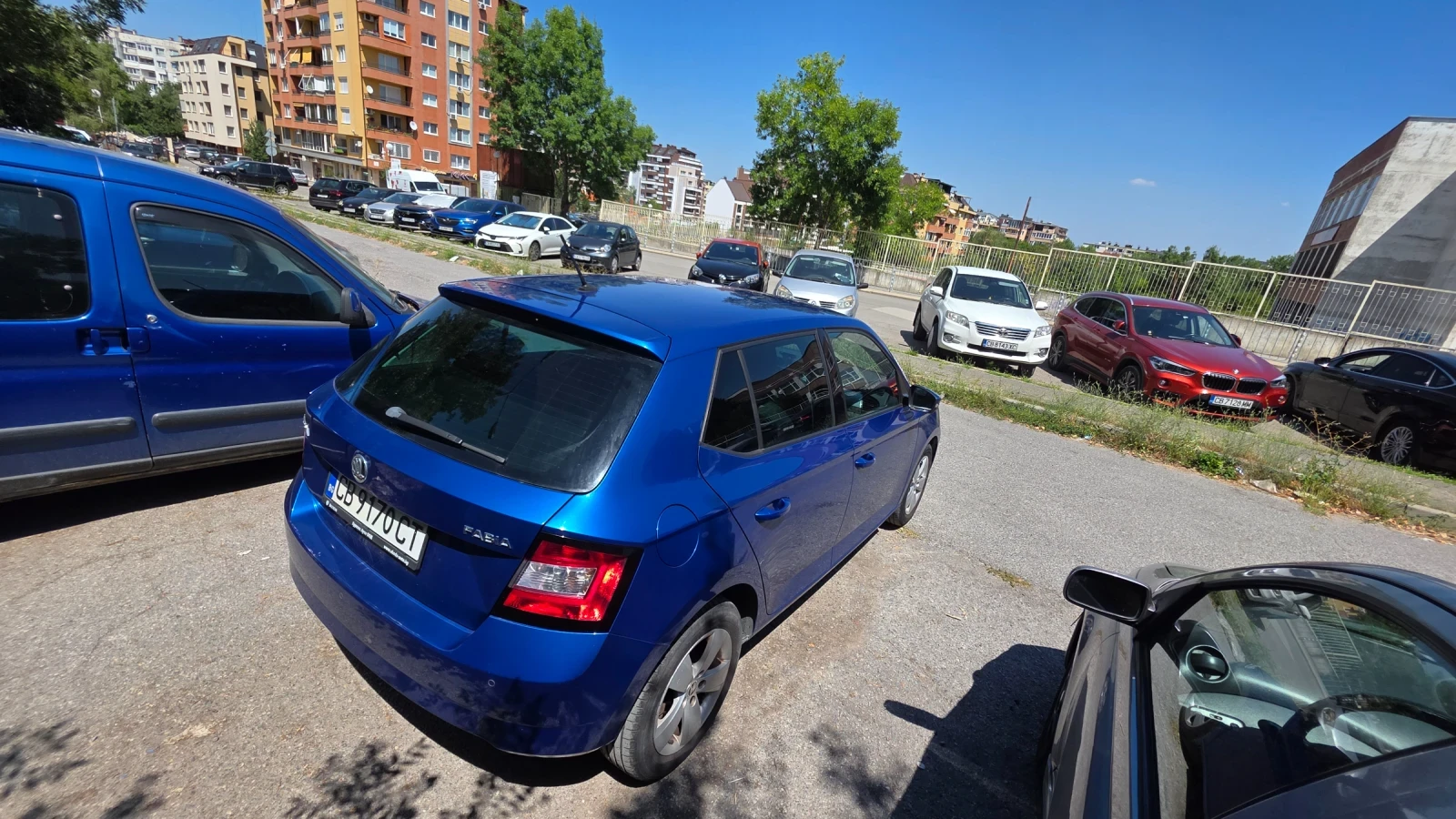 Skoda Fabia Хечбек, снимка 4 - Автомобили и джипове - 55541925
