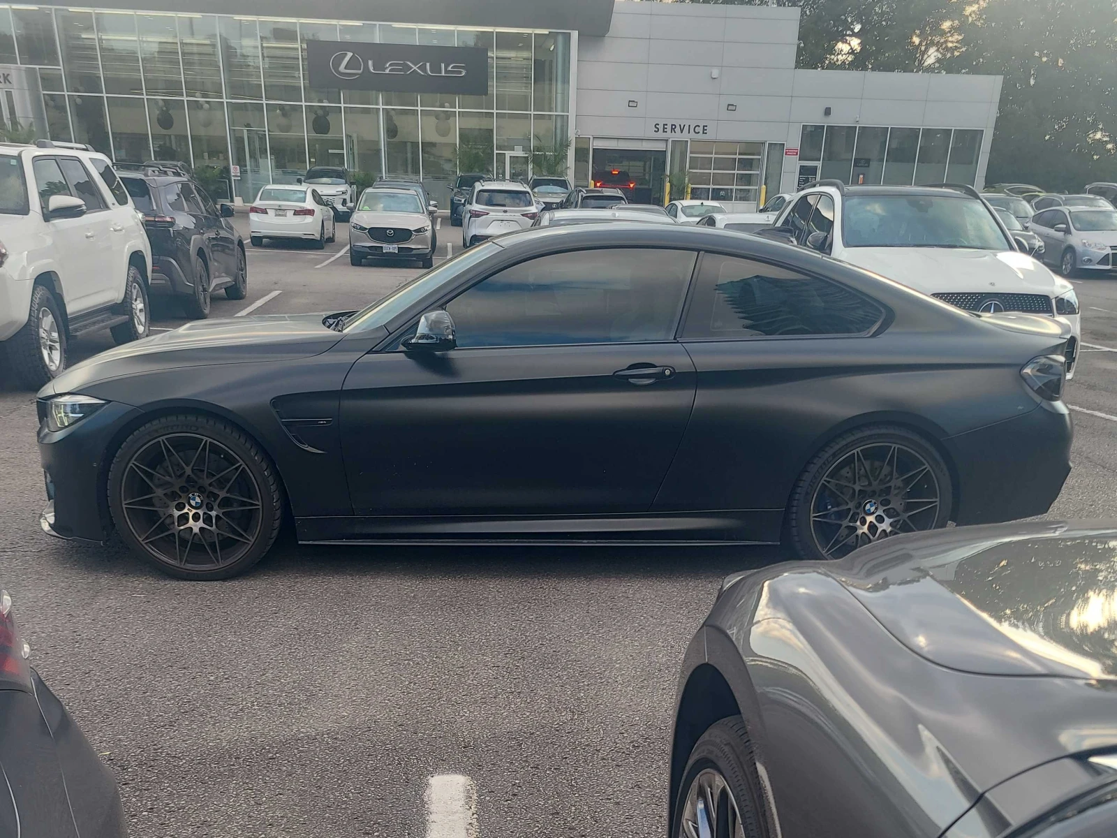 BMW M4 * Coupe * АВТОКРЕДИТ БЕЗ ПЪРВОНАЧАЛНА ВНОСКА* , снимка 2 - Автомобили и джипове - 55831883