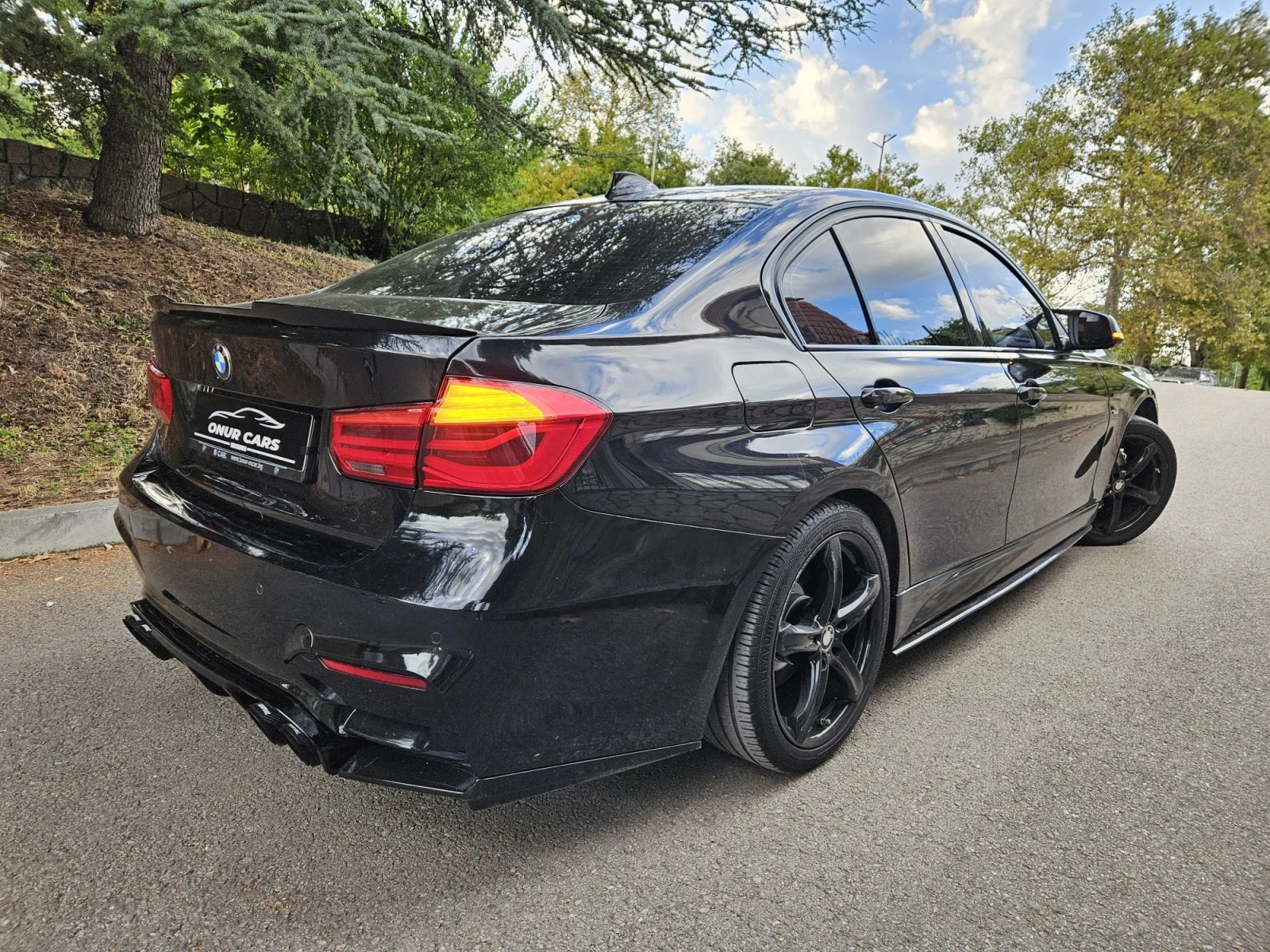 BMW 320 D /M-Packet/ Luxury/ F30/ 8ZF/ ТОП СЪСТОЯНИЕ, снимка 4 - Автомобили и джипове - 55972076