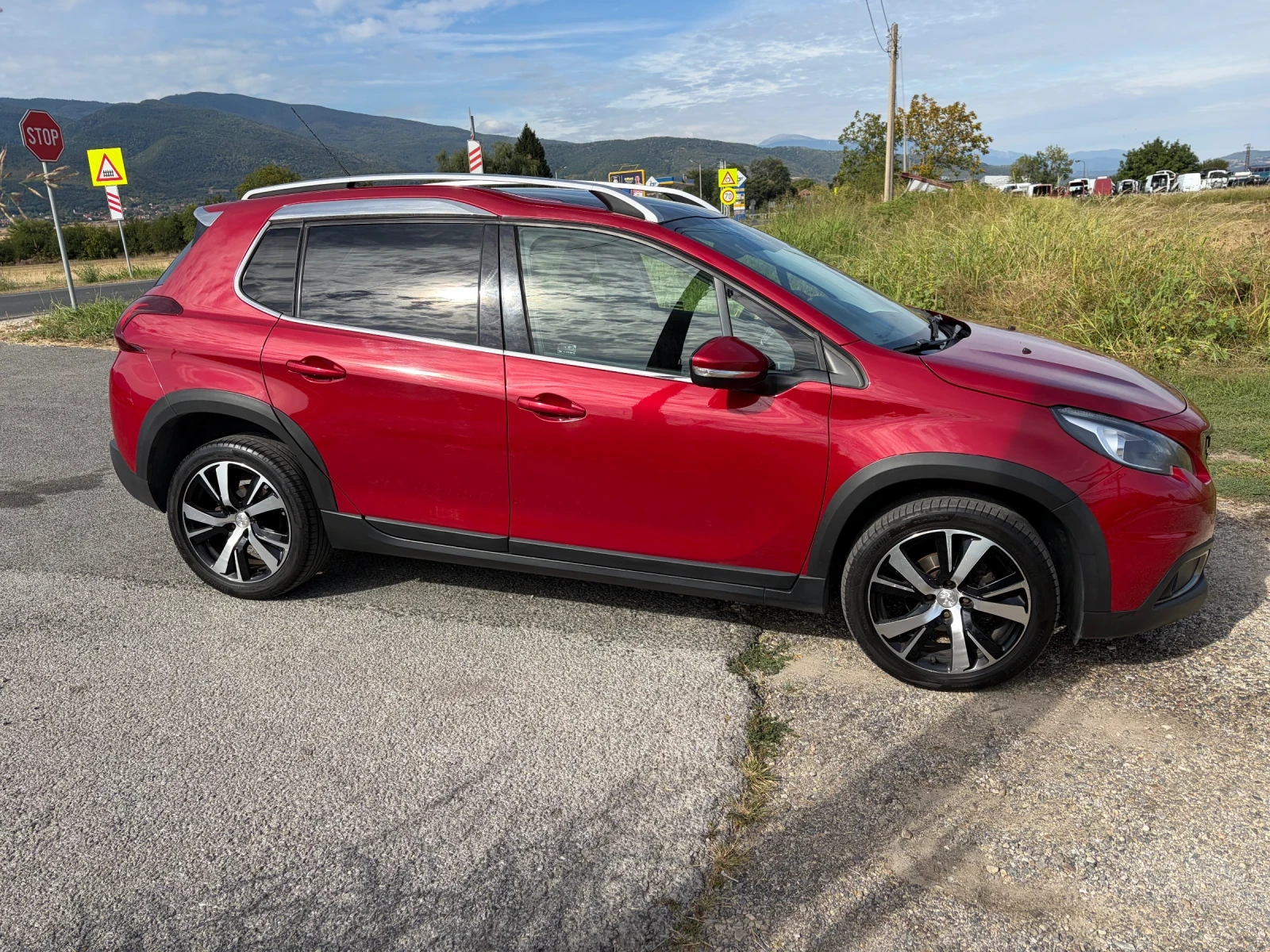 Peugeot 2008 1.5 HDI, снимка 6 - Автомобили и джипове - 56087473